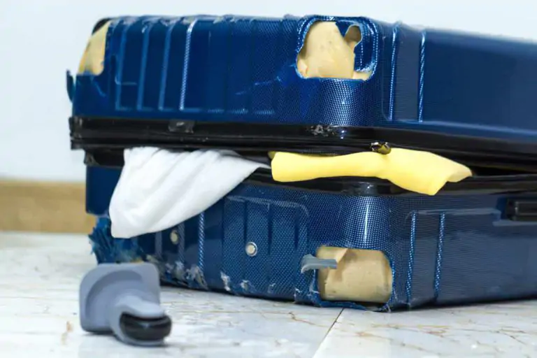 Reklamacja za uszkodzony bagaż rejestrowany – co musisz wiedzieć?
