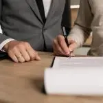 Czym jest i jak wygląda parafka? Czy jest też elektroniczna?